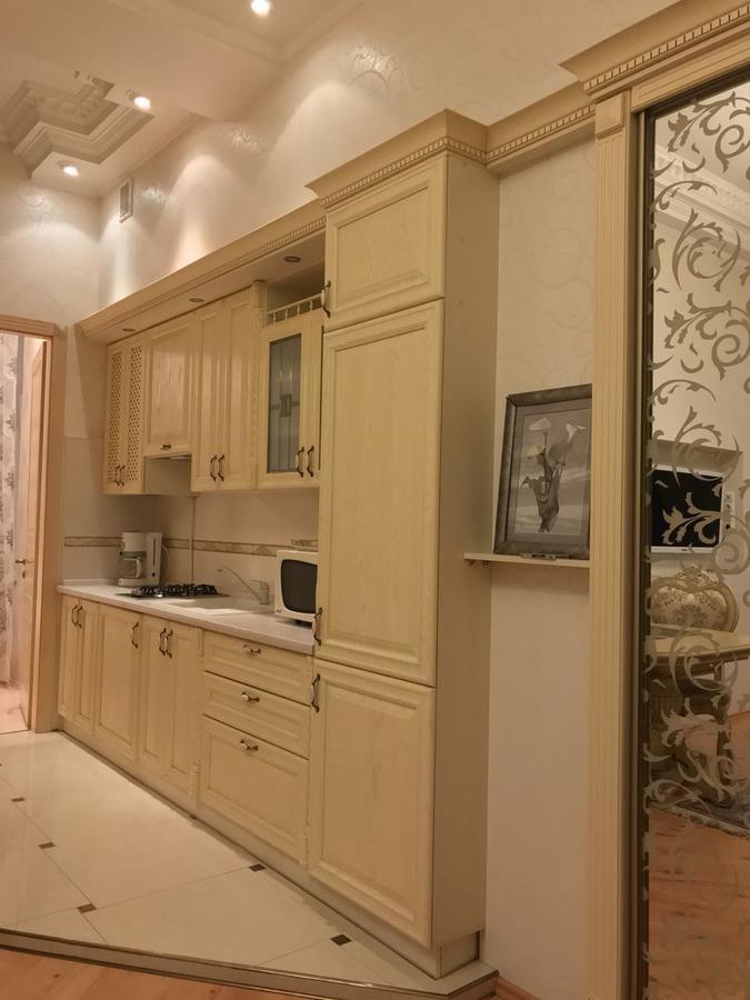 Apartment For Rent On Deribasovskaya Street Odessa Exterior foto