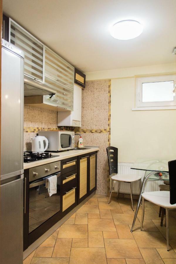 Apartment For Rent On Deribasovskaya Street Odessa Exterior foto