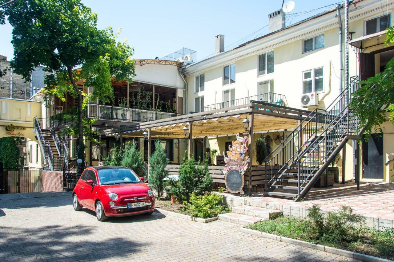 Apartment For Rent On Deribasovskaya Street Odessa Exterior foto